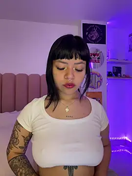 Ashley Chriss online show from March 19, 2:05 am