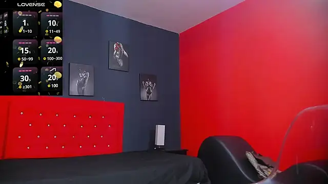 OraineBarrett online show from December 4, 5:44 pm