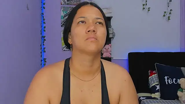 Snapshot of sara_mendez2 chatting on February 21, 3:32 pm sara mendez2 online show from February 21, 3:32 pm