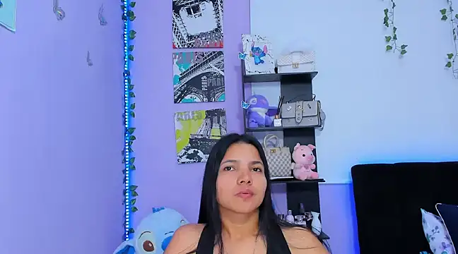 Snapshot of sara_mendez2 chatting on February 28, 7:56 pm sara mendez2 online show from February 28, 7:56 pm