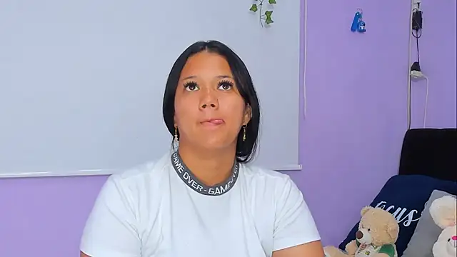 Snapshot of sara_mendez2 chatting on March 19, 11:57 pm sara mendez2 online show from March 19, 11:57 pm