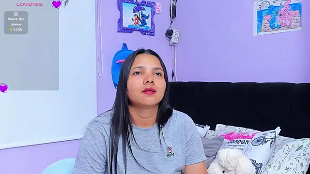 Snapshot of sara_mendez2 chatting on October 9, 11:47 pm sara mendez2 online show from October 9, 11:47 pm