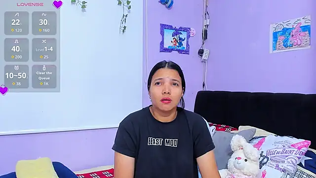 Snapshot of sara_mendez2 chatting on October 14, 11:16 pm sara mendez2 online show from October 14, 11:16 pm