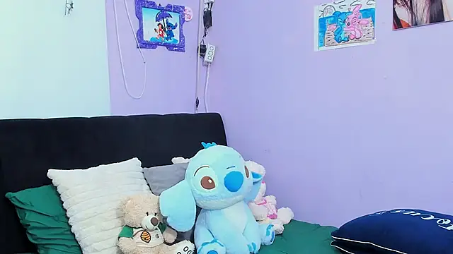 Snapshot of sara_mendez2 chatting on October 25, 11:10 pm sara mendez2 online show from October 25, 11:10 pm