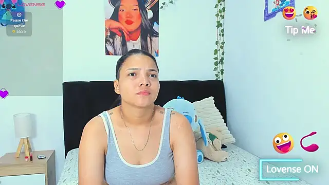 Snapshot of sara_mendez2 chatting on November 26, 11:06 pm sara mendez2 online show from November 26, 11:06 pm