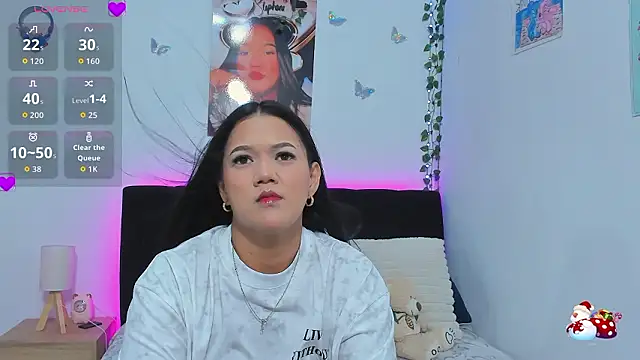 Snapshot of sara_mendez2 chatting on February 13, 11:23 pm sara mendez2 online show from February 13, 11:23 pm