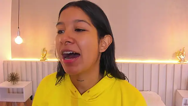 Aida moreno online show from March 7, 11:29 am