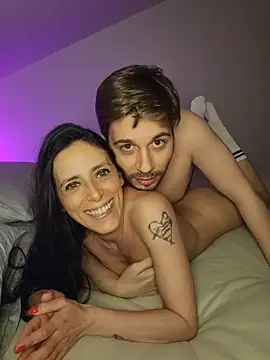 dansarah online show from April 13, 6:24 pm