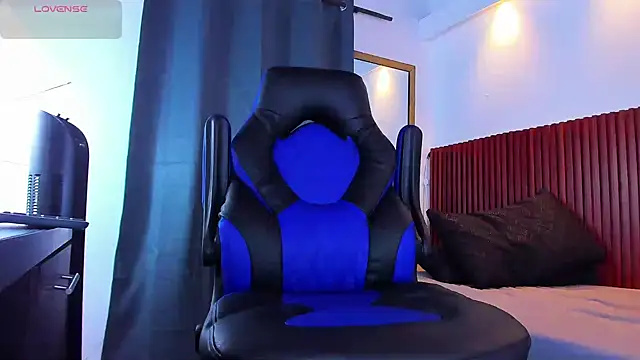 max borman1 online show from October 8, 3:09 pm