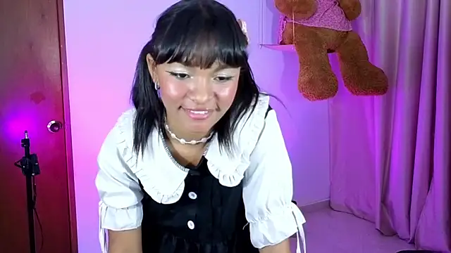Snapshot of KaattySweet_ chatting on May 25, 7:42 pm KaattySweet online show from May 25, 7:42 pm