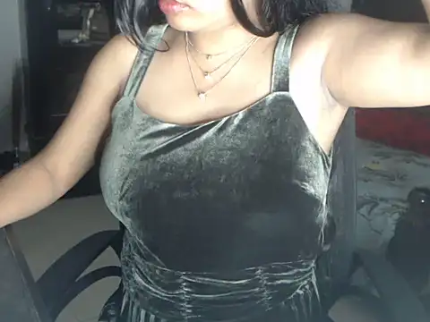 Snapshot of DevilErin chatting on June 10, 3:00 pm DevilErin online show from June 10, 3:00 pm