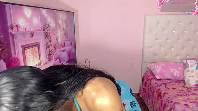 DannaDocell online show from March 22, 4:03 am