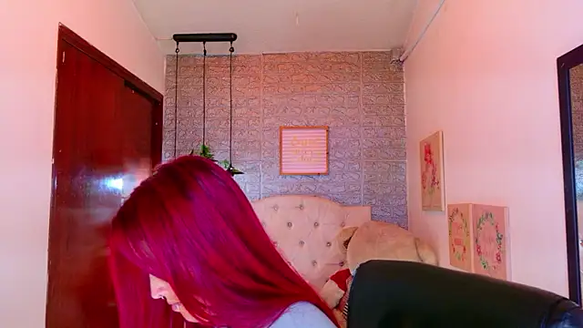 meghan nill online show from February 6, 3:11 am