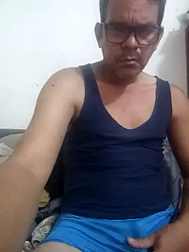 manuelmen211 online show from September 15, 2:22 am