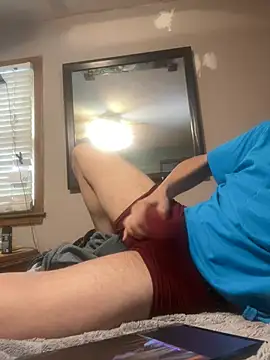 Snapshot of SmokingSloth chatting on February 2, 3:11 pm SmokingSloth online show from February 2, 3:11 pm