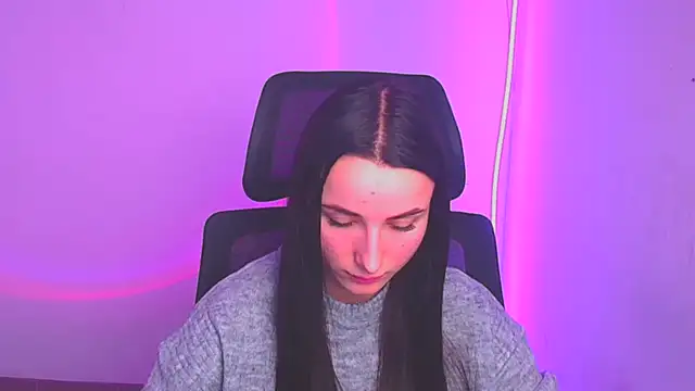 Eva Janee online show from January 10, 10:17 am