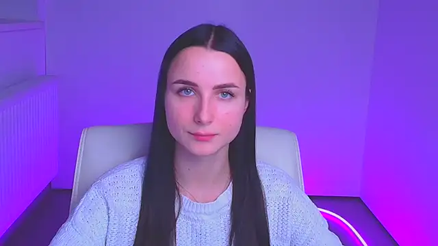 Eva Janee online show from January 14, 12:14 pm