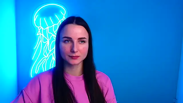 Eva Janee online show from January 28, 3:25 pm