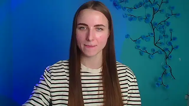 Eva Janee online show from April 16, 11:33 am