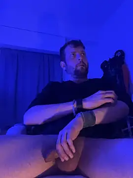 PutaNieves1983 online show from February 8, 4:36 am