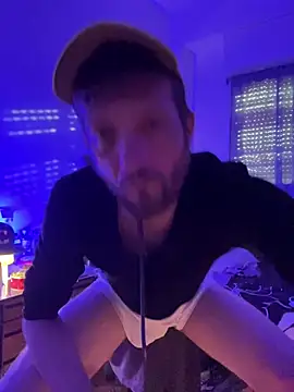 PutaNieves1983 online show from February 13, 8:27 am