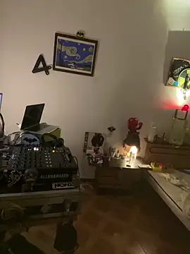 PutaNieves1983 online show from September 9, 10:20 pm