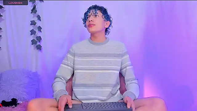 Im Alejo online show from March 14, 2:10 am