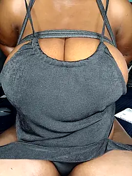 BlackJaguar30 online show from April 9, 6:13 am