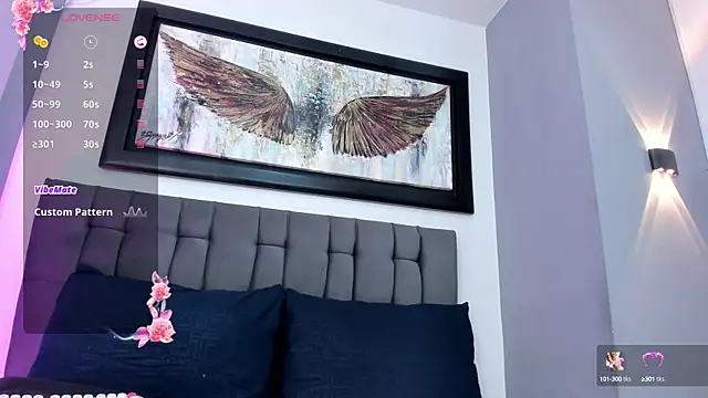 EvaaLovia1 online show from October 11, 2:15 pm