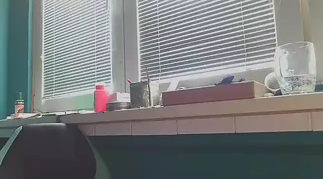 Snapshot of YouWantMe666 chatting on February 22, 9:34 am YouWantMe666 online show from February 22, 9:34 am