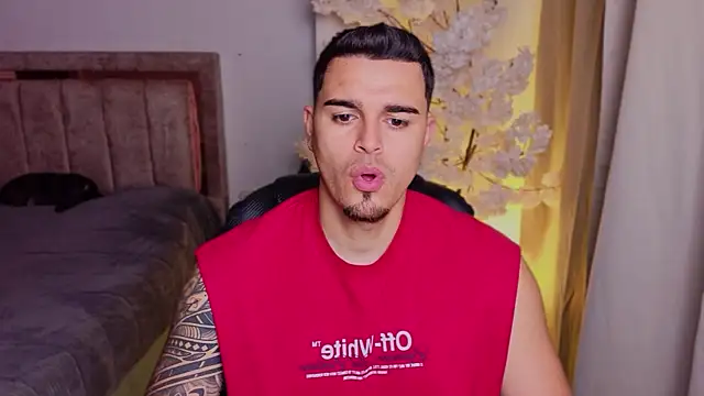 Axel Big cock online show from July 16, 1:00 am