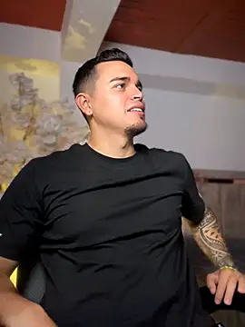 Axel Big cock online show from July 21, 2:03 am