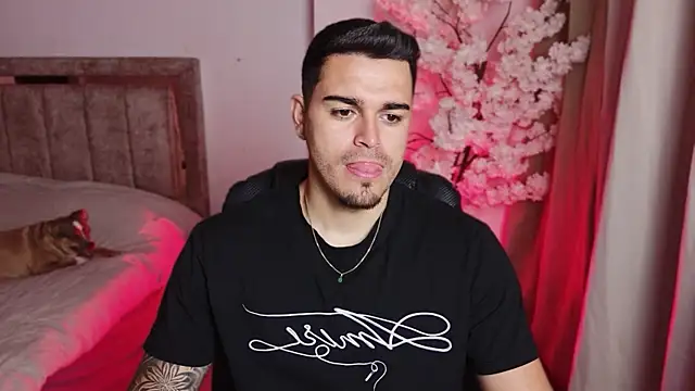 Axel Big cock online show from August 2, 12:09 am