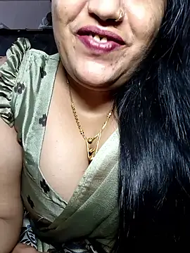Snapshot of sneha_rose chatting on June 3, 5:29 pm sneha rose online show from June 3, 5:29 pm