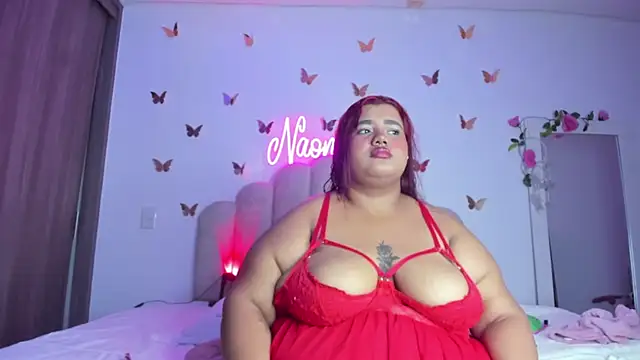 Snapshot of NaomiAsha chatting on November 1, 11:07 pm NaomiAsha online show from November 1, 11:07 pm