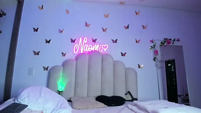 Snapshot of NaomiAsha chatting on November 7, 11:27 pm NaomiAsha online show from November 7, 11:27 pm