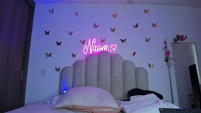 Snapshot of NaomiAsha chatting on November 15, 7:43 pm NaomiAsha online show from November 15, 7:43 pm