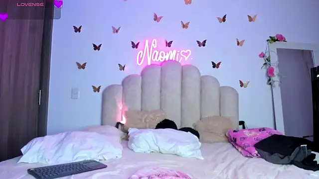 Snapshot of NaomiAsha chatting on November 29, 11:41 pm NaomiAsha online show from November 29, 11:41 pm