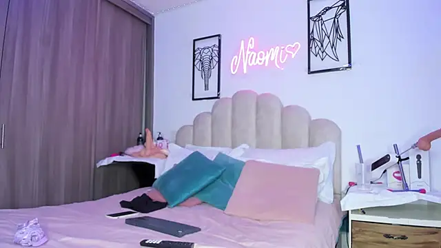 Snapshot of NaomiAsha chatting on March 29, 8:31 pm NaomiAsha online show from March 29, 8:31 pm