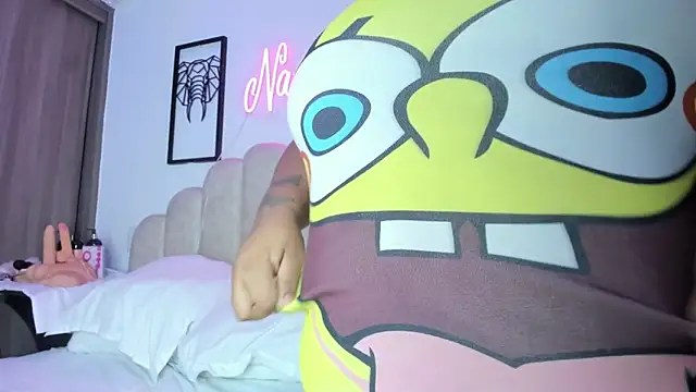 Snapshot of NaomiAsha chatting on April 12, 8:30 am NaomiAsha online show from April 12, 8:30 am