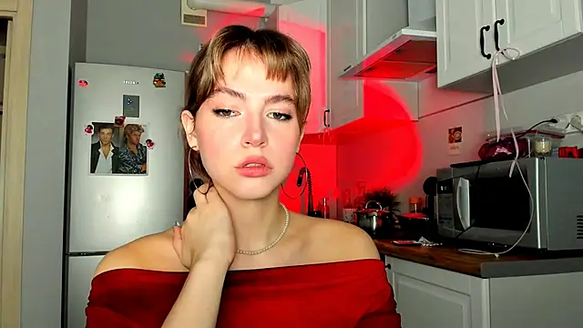 Niky  Jess online show from February 28, 10:41 am