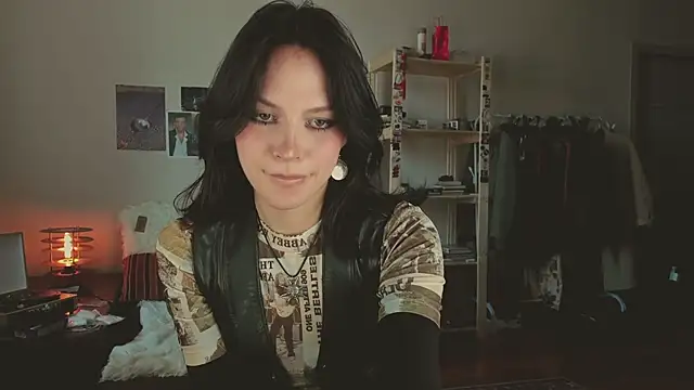 Snapshot of Niky__Jess chatting on April 12, 1:38 pm Niky Jess online show from April 12, 1:38 pm