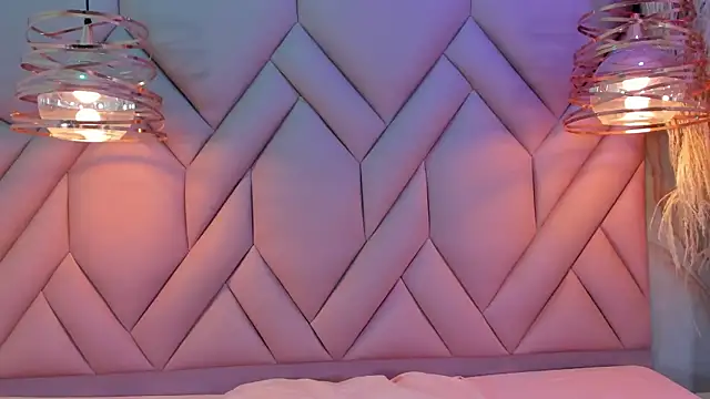 Snapshot of AngelaaCute_ chatting on January 25, 11:55 am AngelaaCute online show from January 25, 11:55 am