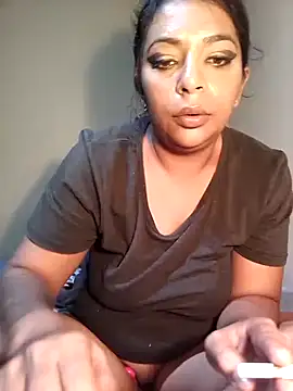 Snapshot of indianstormxo_ chatting on February 6, 2:37 pm indianstormxo  online show from February 6, 2:37 pm