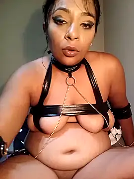 Snapshot of indianstormxo_ chatting on February 13, 10:44 am indianstormxo  online show from February 13, 10:44 am