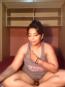 indianstormxo  online show from December 2, 8:41 am