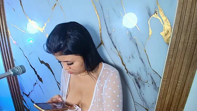 Snapshot of Lizz_Tender chatting on October 4, 12:58 pm Lizz Tender online show from October 4, 12:58 pm