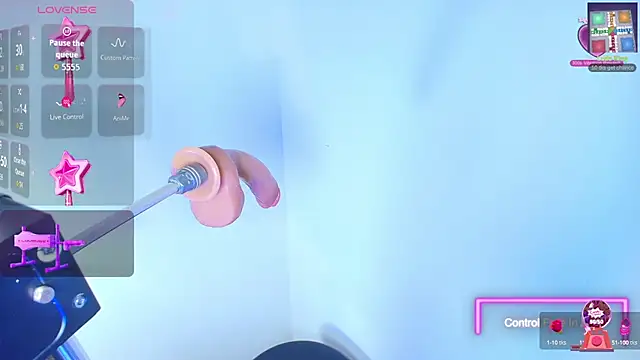 Snapshot of Lizz_Tender chatting on October 6, 2:03 pm Lizz Tender online show from October 6, 2:03 pm