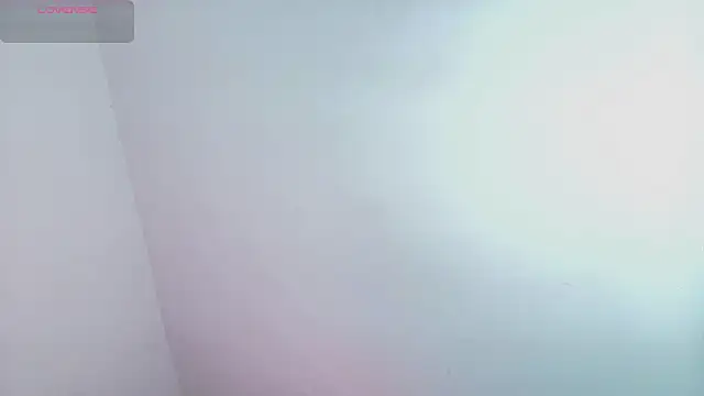 Snapshot of Lizz_Tender chatting on October 13, 1:11 pm Lizz Tender online show from October 13, 1:11 pm