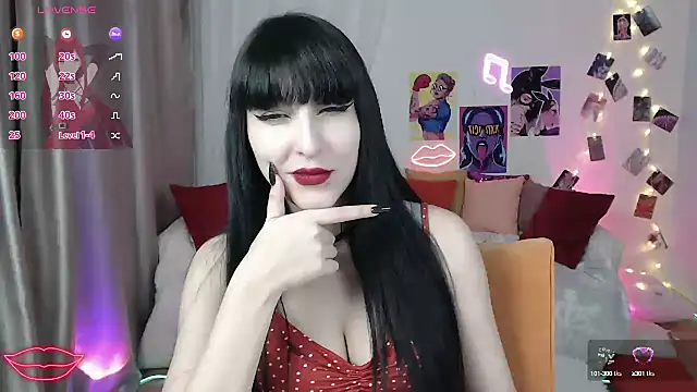 Snapshot of ElsaNeal chatting on February 17, 6:04 pm ElsaNeal online show from February 17, 6:04 pm
